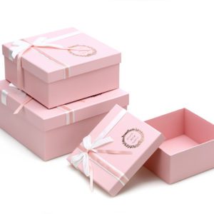 W9202 Baby Pink Square-Shape Flower Boxes (Set of 3)