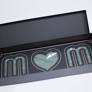 Love Mom Flower Box