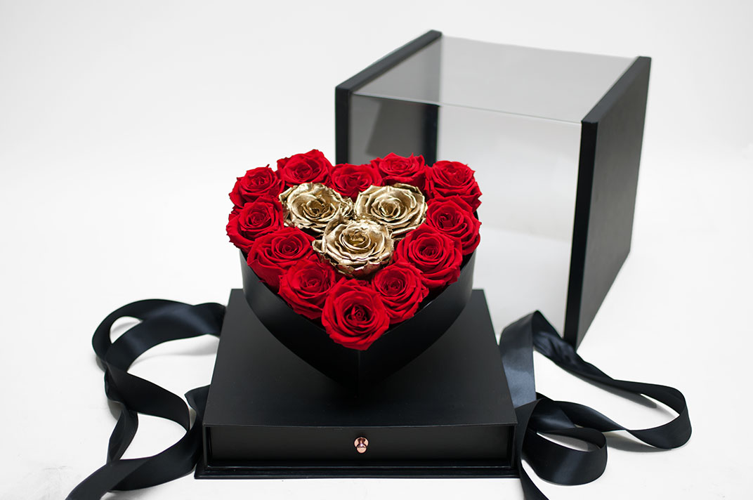 Black Acrylic Square Flower Box Tilted Heart Center And Drawer