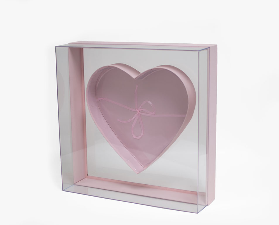 X Large Pink Transparent Hard Plastic Square Flower Box With Heart Shape In The Middle X Large Pink Transparent Hard Plastic Square Flower Box With Heart Shape In The Middle