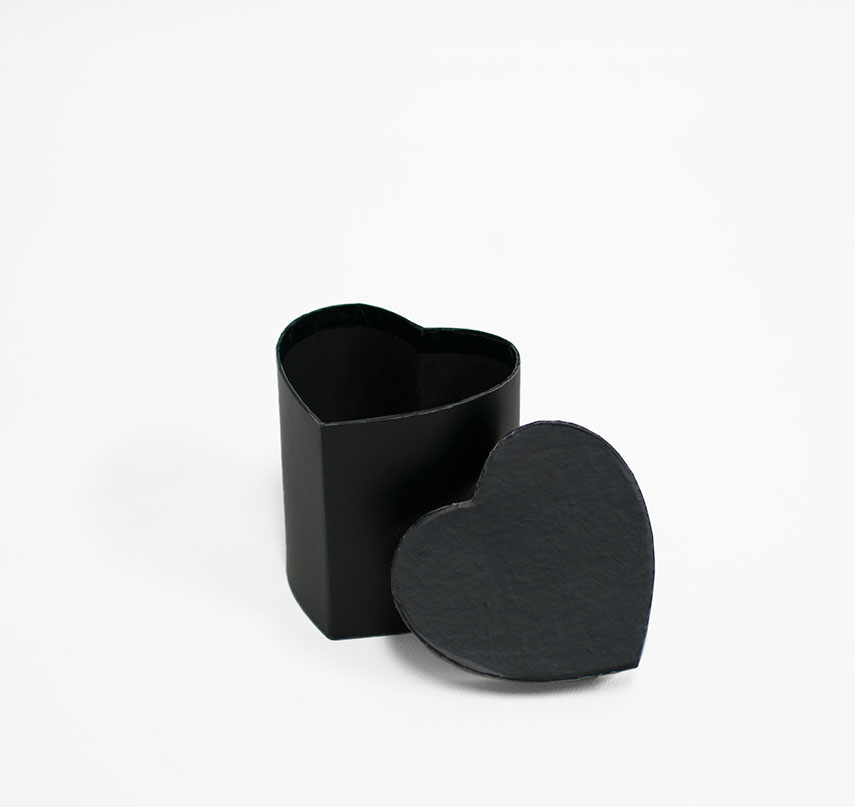 W7318Black Mini Heart Shape Flower Box Black