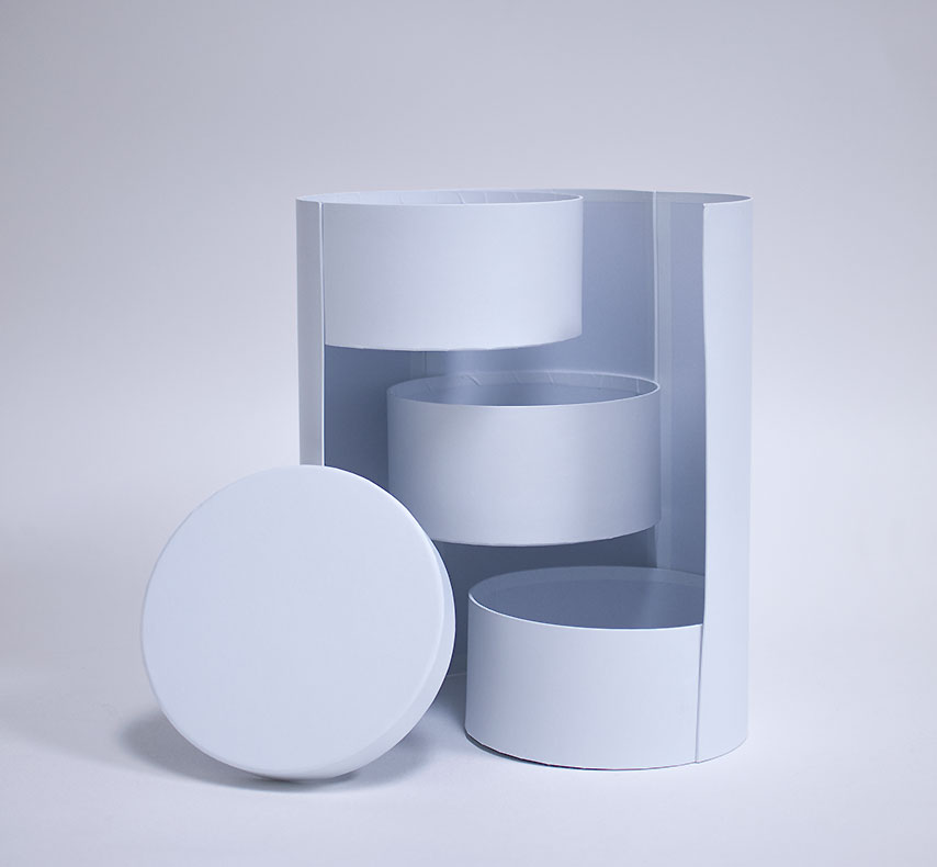 White Round 3 tier flower box