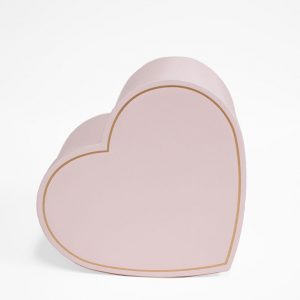 small-pink-heart-shape-flower-box