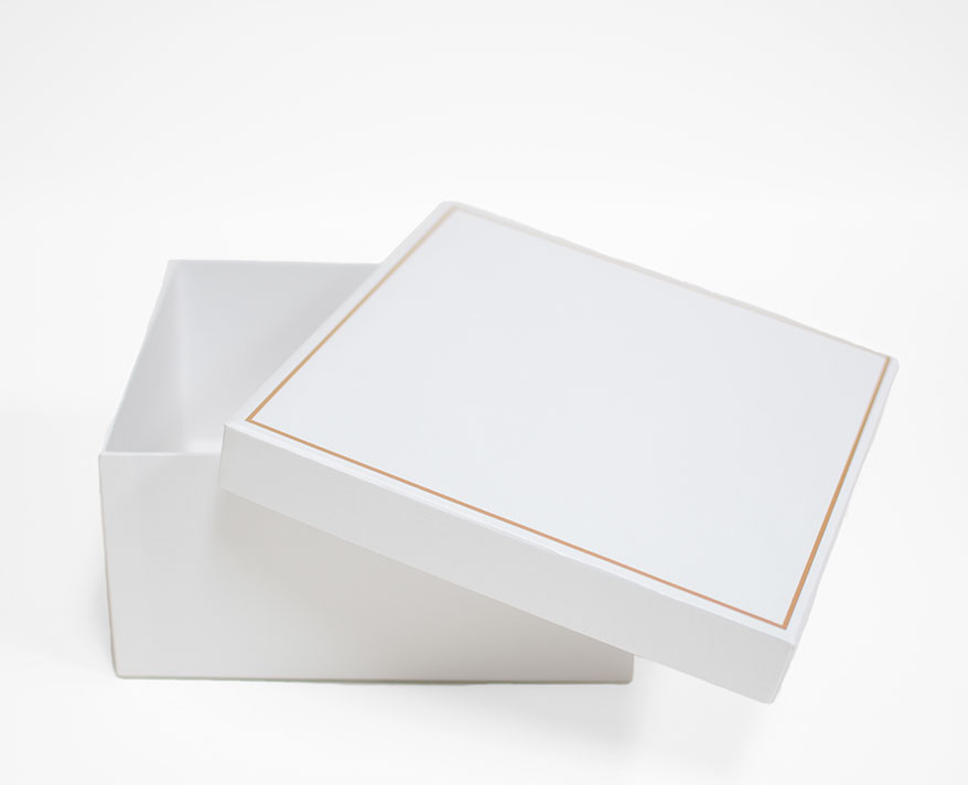 Small White Square Shape Flower Box