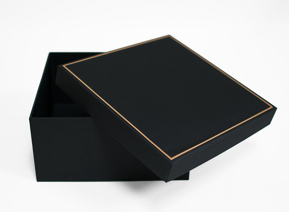 Small Black Square Shape Flower Box