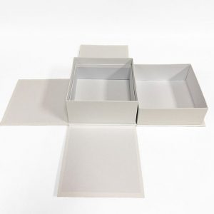 w7196-white-square-surprise-box-with-double-layer-square-containers