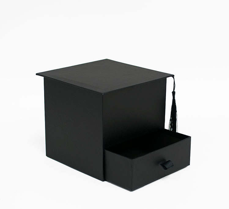 grad-cap-square.jpg2